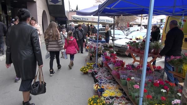8. mart u Čačku ili koliko košta pažnja i ljubav (VIDEO)