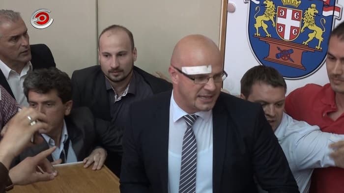 Čačak: Nova gužva u Skupštini! Situacija na ivici incidenta! (VIDEO)