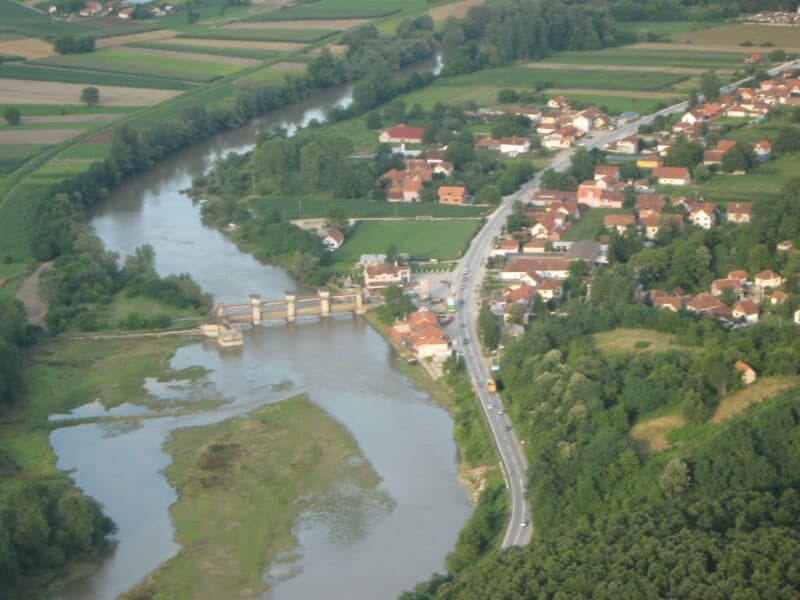 Teška saobraćajna nesreća u Parmencu: Jedno lice povređeno! Kilometarska kolona!