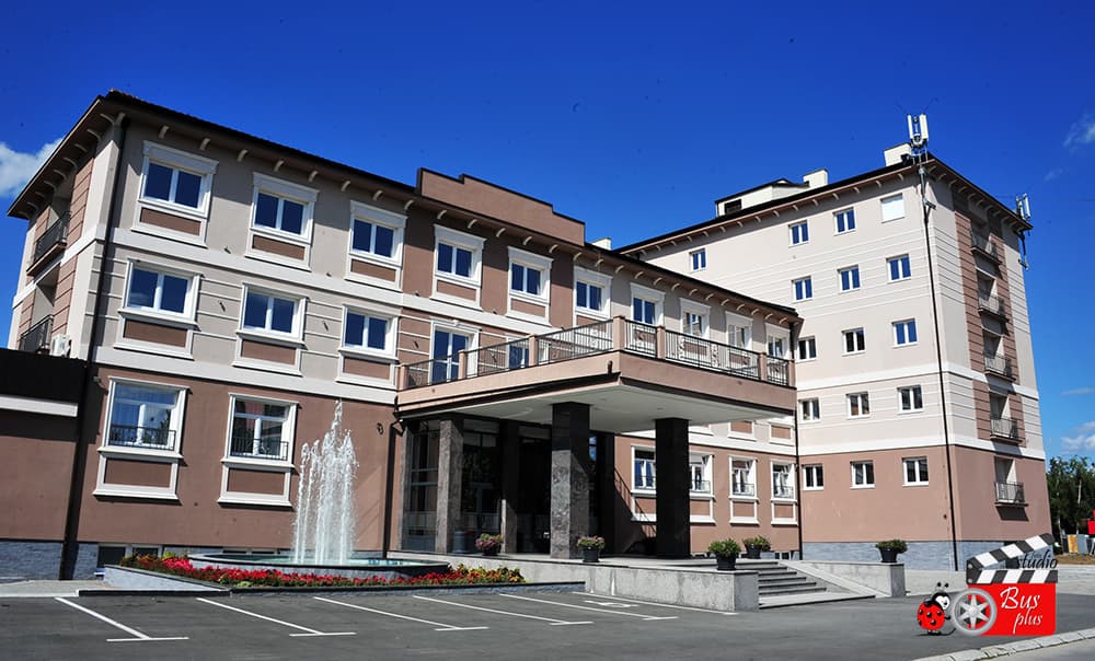 Veče romantike i zabave u hotelu "Morava" uz Lexington bend i Ildu Šaulić