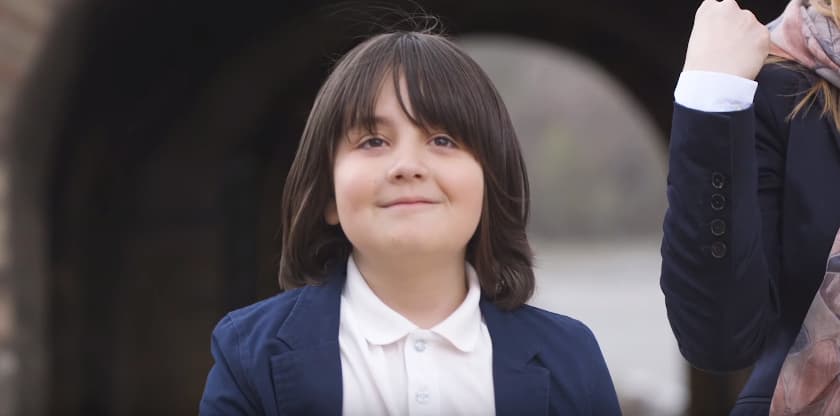 NOVA VASKRŠNJA PESMA: Zvezda spota dečak poreklom iz Čačka (VIDEO)