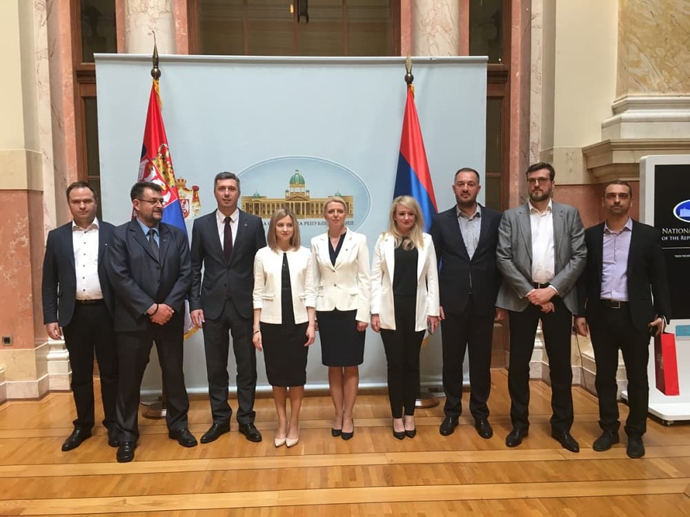 PUTINOVA LEPOTICA U BEOGRADU Natalija Polonskaja ima fanove širom sveta, a ovde je zbog Boška Obradovića
