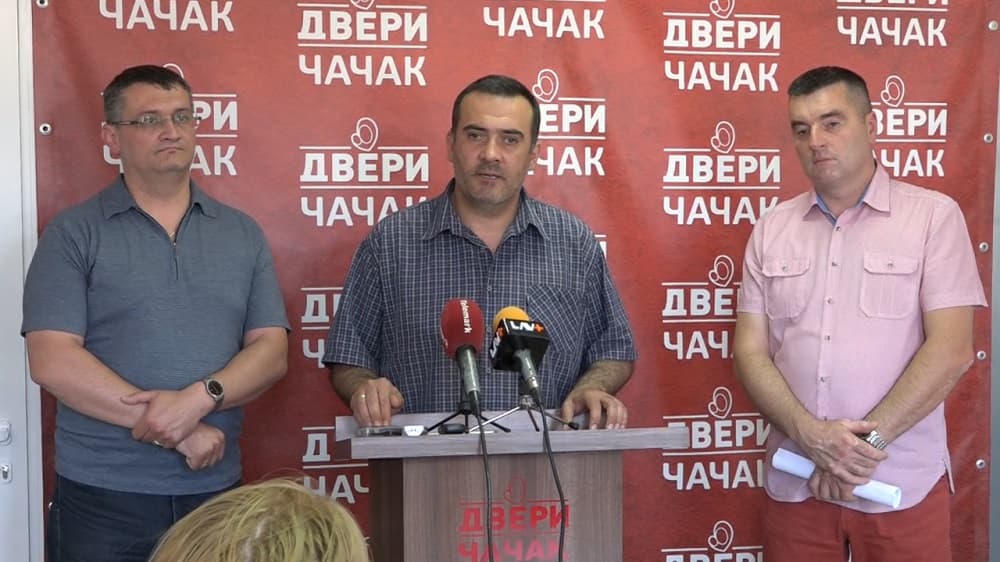Istoričar Davidović: "Revoltiran sam sramotnom odlukom, nisam hteo da učestvujem u toj farsi!"