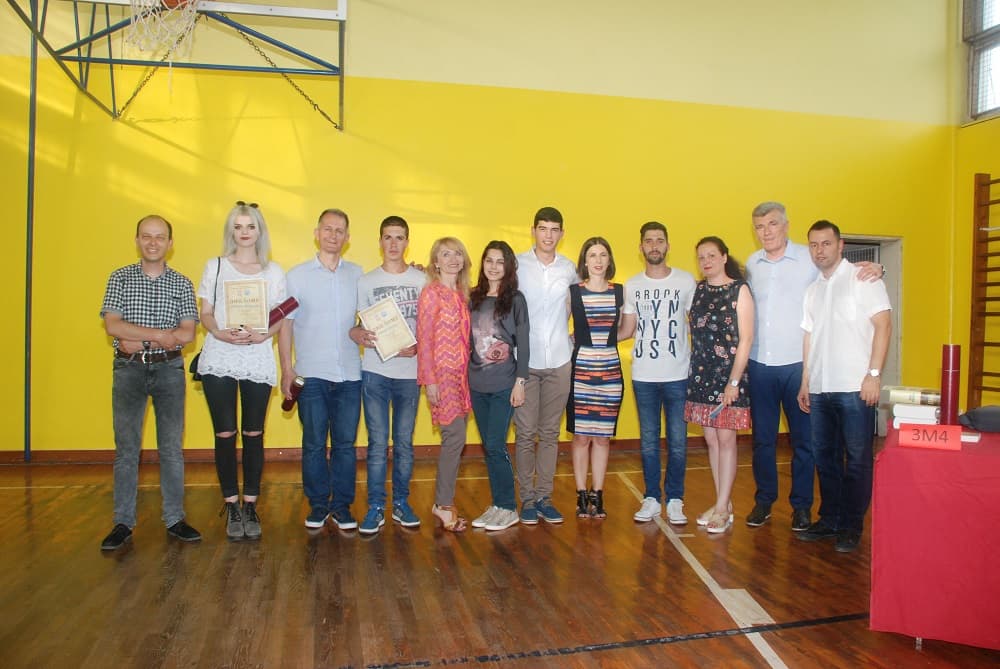 Svečana dodela diploma maturantima Mašinsko - saobraćajne škole (FOTO)