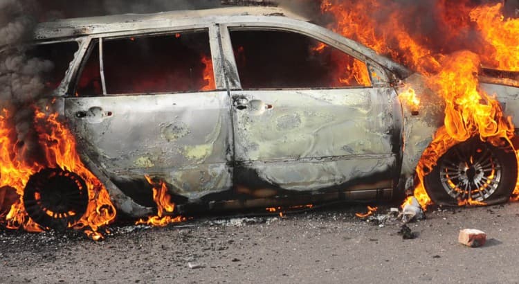 HAOS U POŽEGI Nije prošao na tehničkom pregledu, pa ZAPALIO AUTOMOBIL