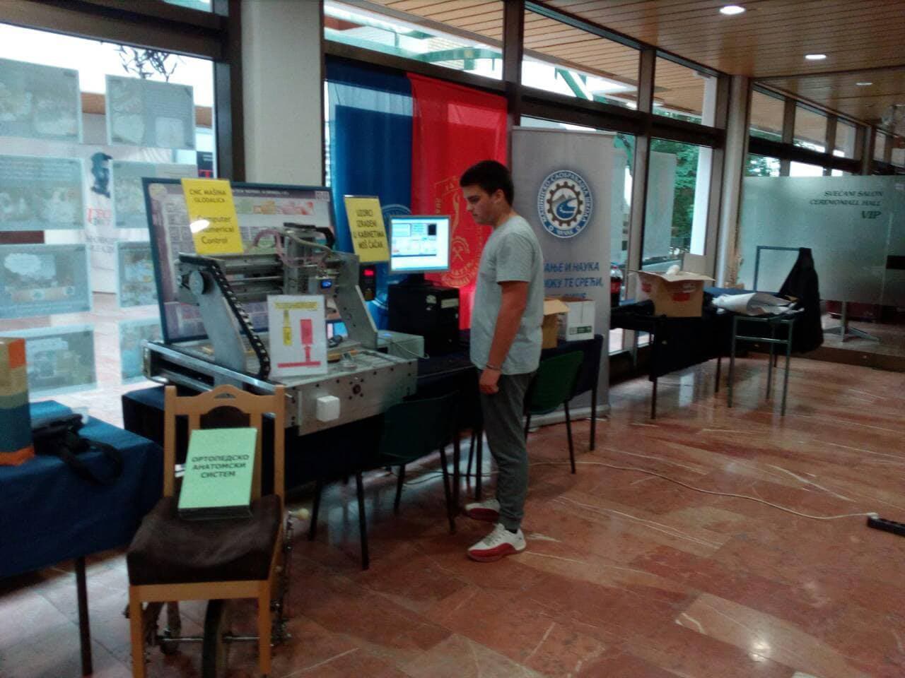 Učenici Mašinsko - saobraćajne škole briljirali na "Tesla festu" u Novom Sadu