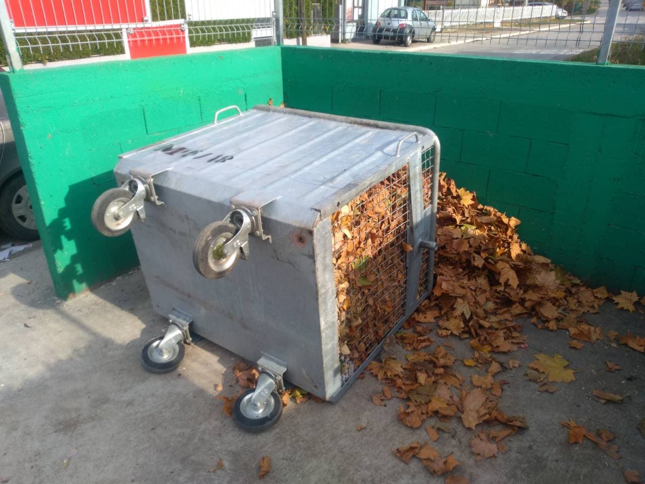 Ponovo problemi u Atenici