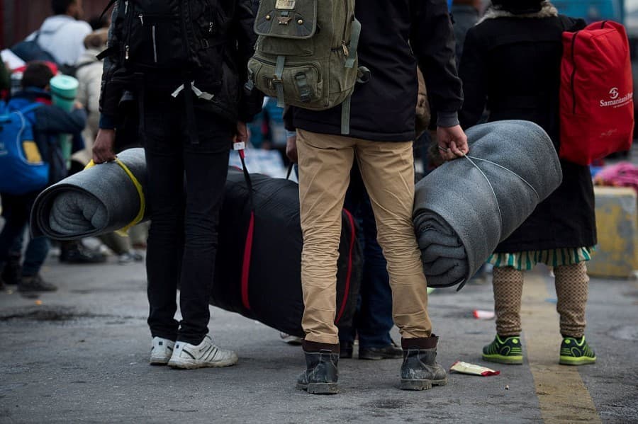 Dva ilegalna migranta pronađena u krugu fabrike kod Čačka