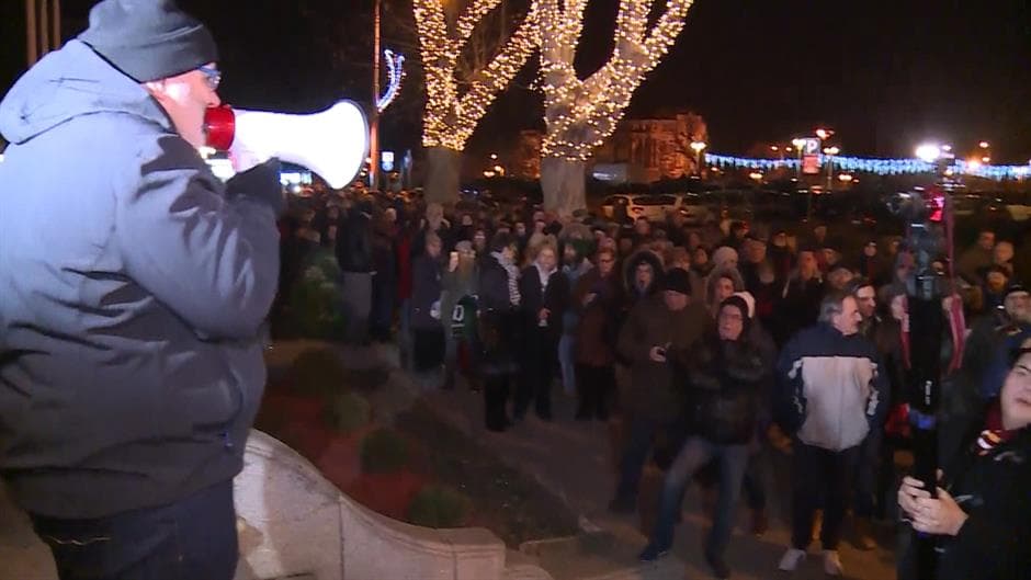 Počeli građanski protesti i u Nišu, Kragujevcu, Požegi i Novom Sadu