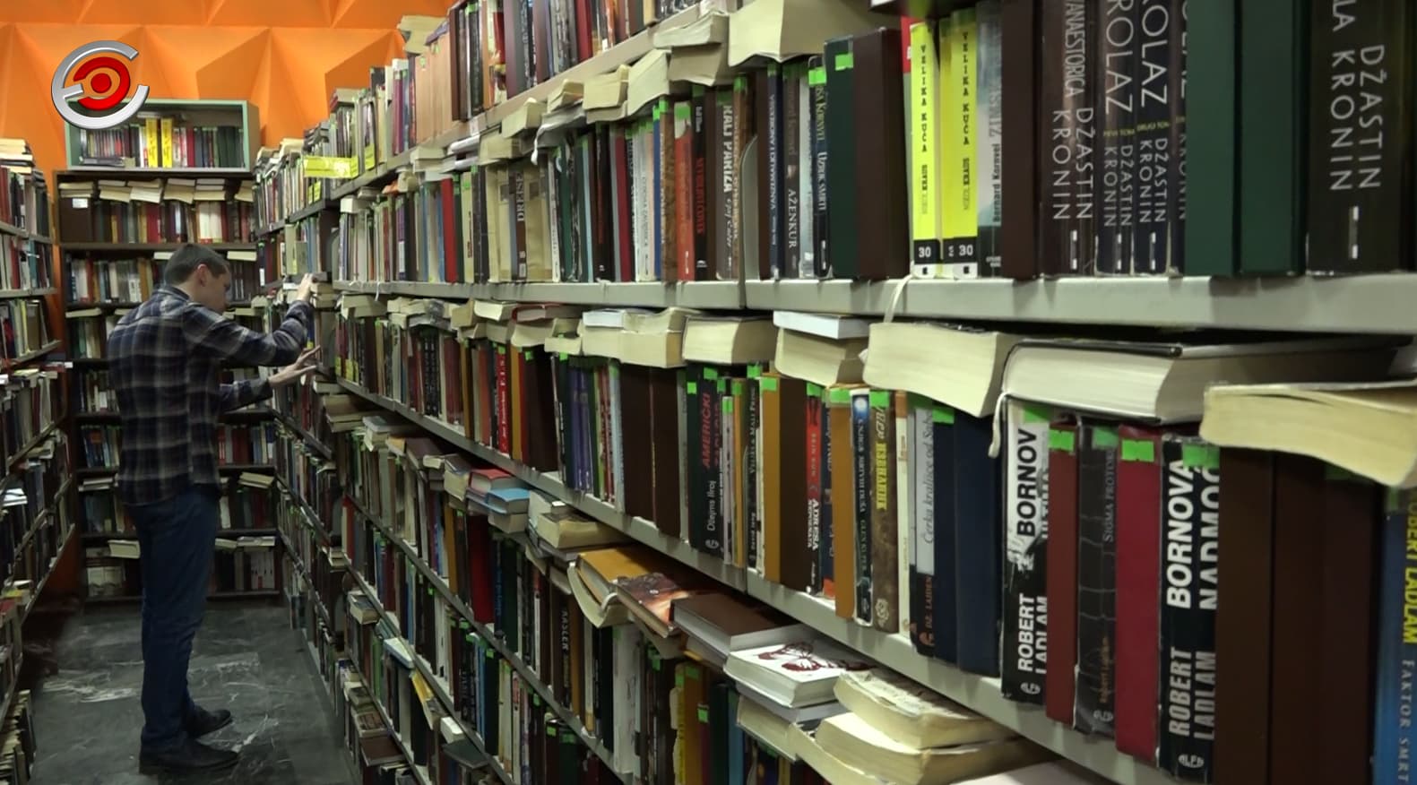 Budi naša najjača karika: Preselimo biblioteku zajedno