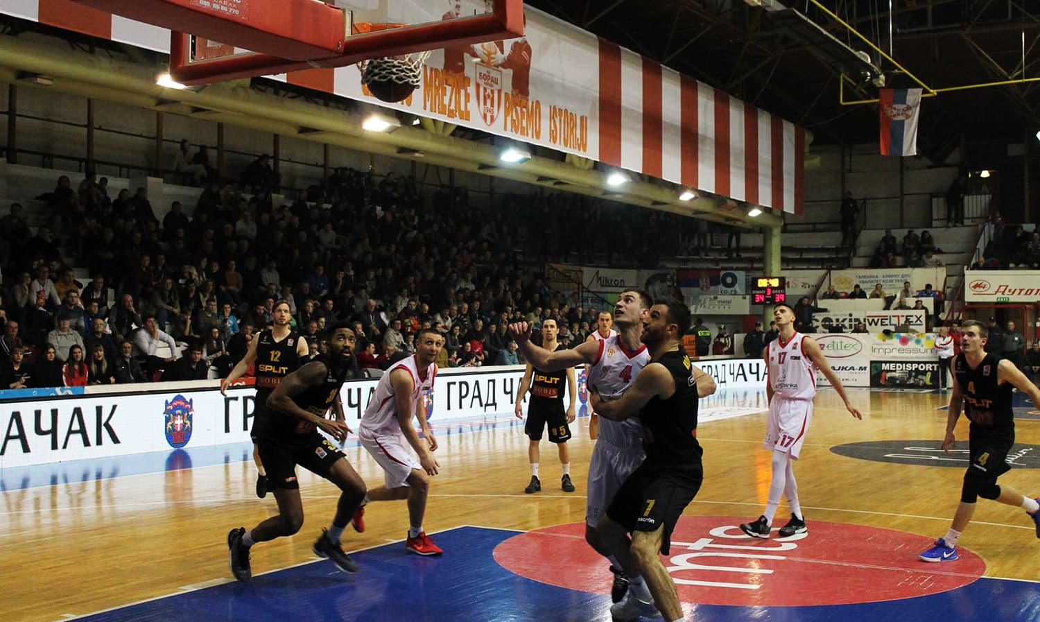 ABA 2 LIGA: Borac nakon loše druge četvrtine, uhvatio zalet i savladao Split