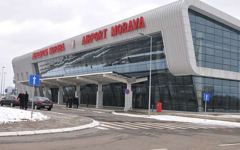 Poleteće sa "Morave" i maline i biznis