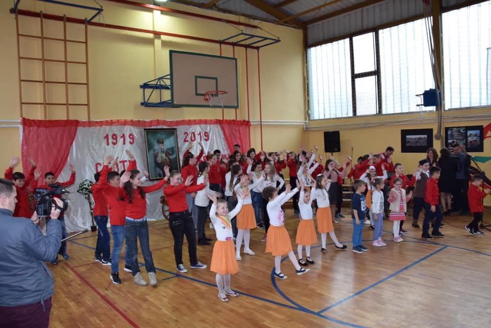 Obeležen vek postojanja OŠ "Stepa Stepanović" iz Gornje Gorevnice (FOTO)