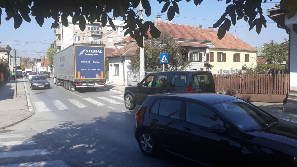 Lomina ulica privremeno postaje dvosmerna