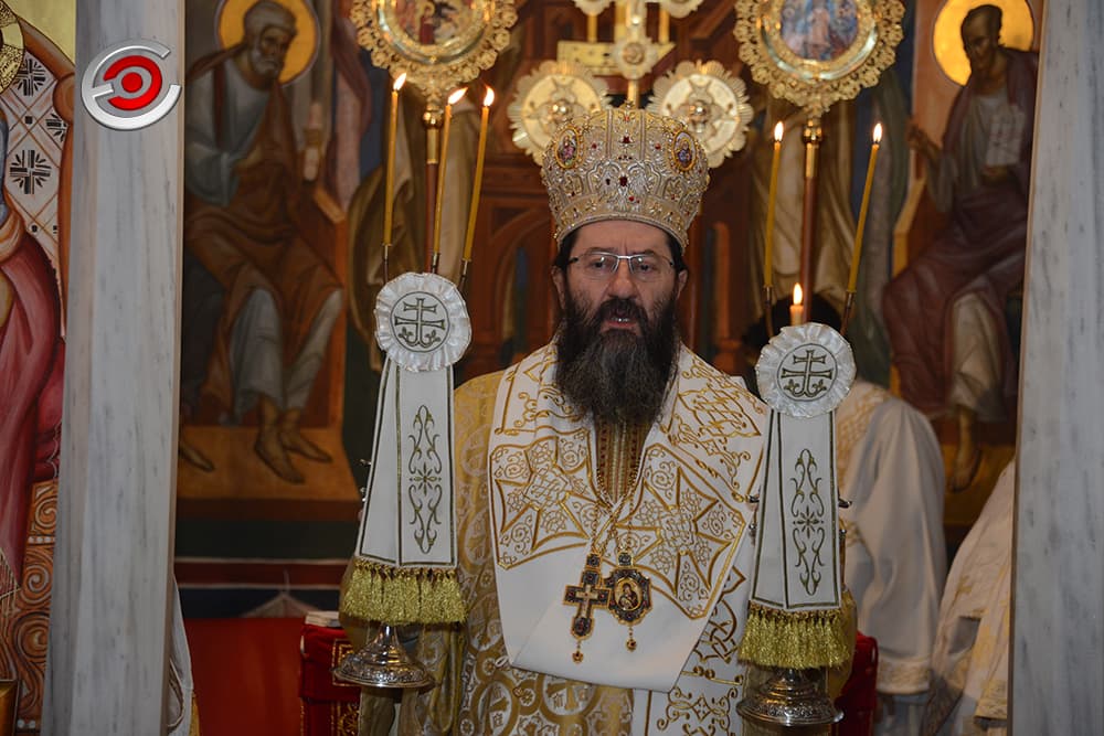Episkop Justin drugog dana Vaskrsa služi liturgiju u Čačku