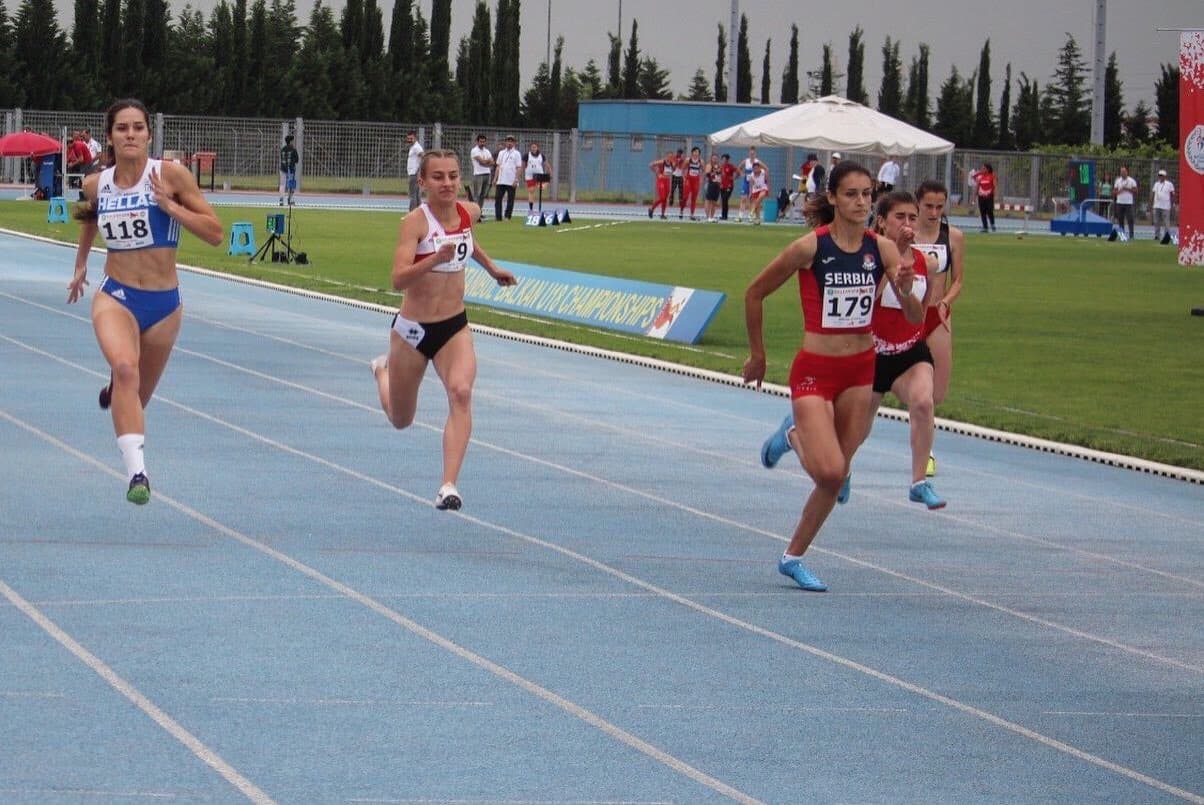 Čačanska atletičarka dvostruka balkanska šampionka (FOTO)