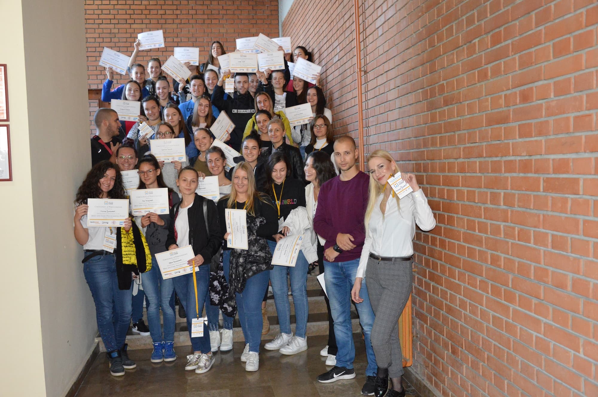 Maturantkinje Ekonomske i Prehrambeno - ugostiteljske škole u poseti FTN
