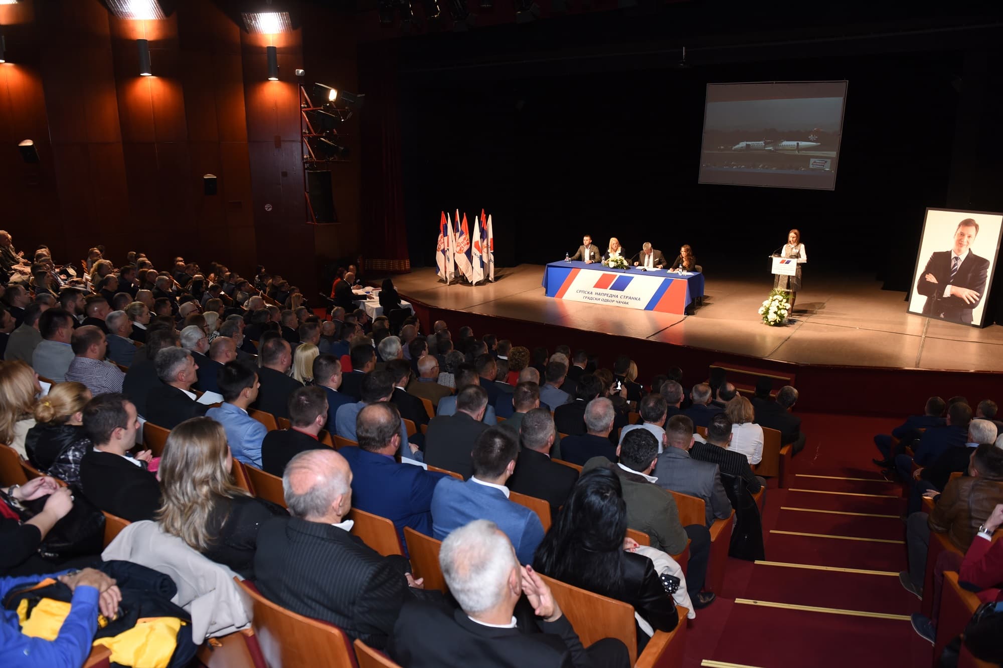 Milun Todorović jednoglasno izabran za predsednika GO SNS, naprednjaci od sledeće sedmice u kampanji