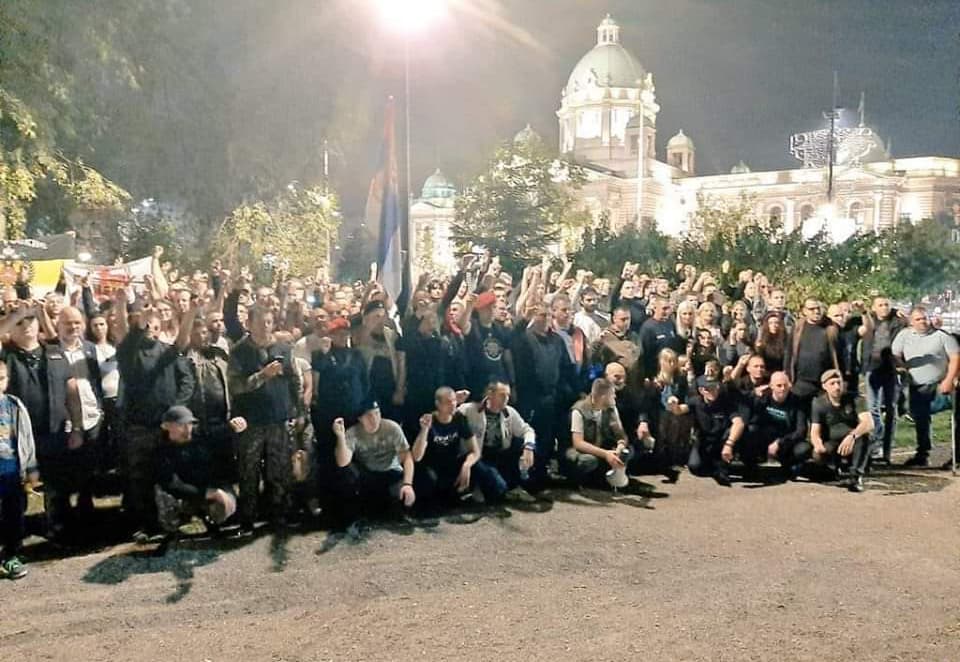 VELIKI PROTEST ratnih vojnih veterana i vojnih invalida ispred Skupštine Srbije u subotu