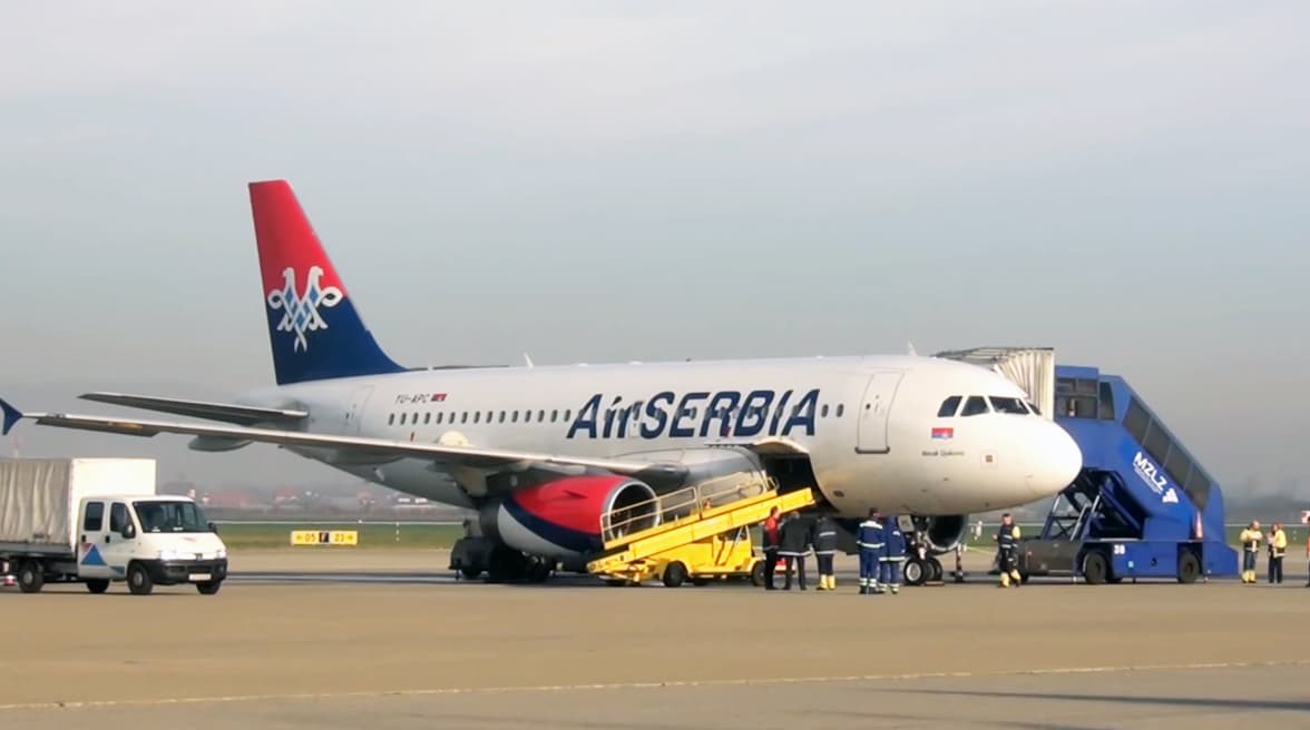 Doček uz vodene topove: Sa aerodroma "Morava" u utorak prvi let za Beč