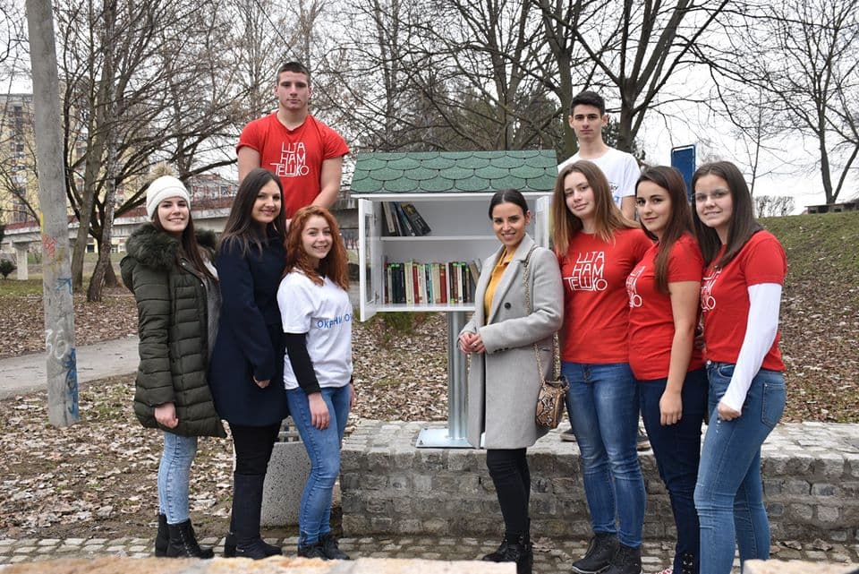 Postavljene kućice za knjige na otvorenom (FOTO)