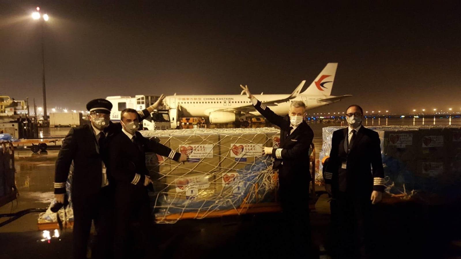 U Srbiju stigla pomoć i lekari iz Kine, krenuo i drugi avion iz Šangaja