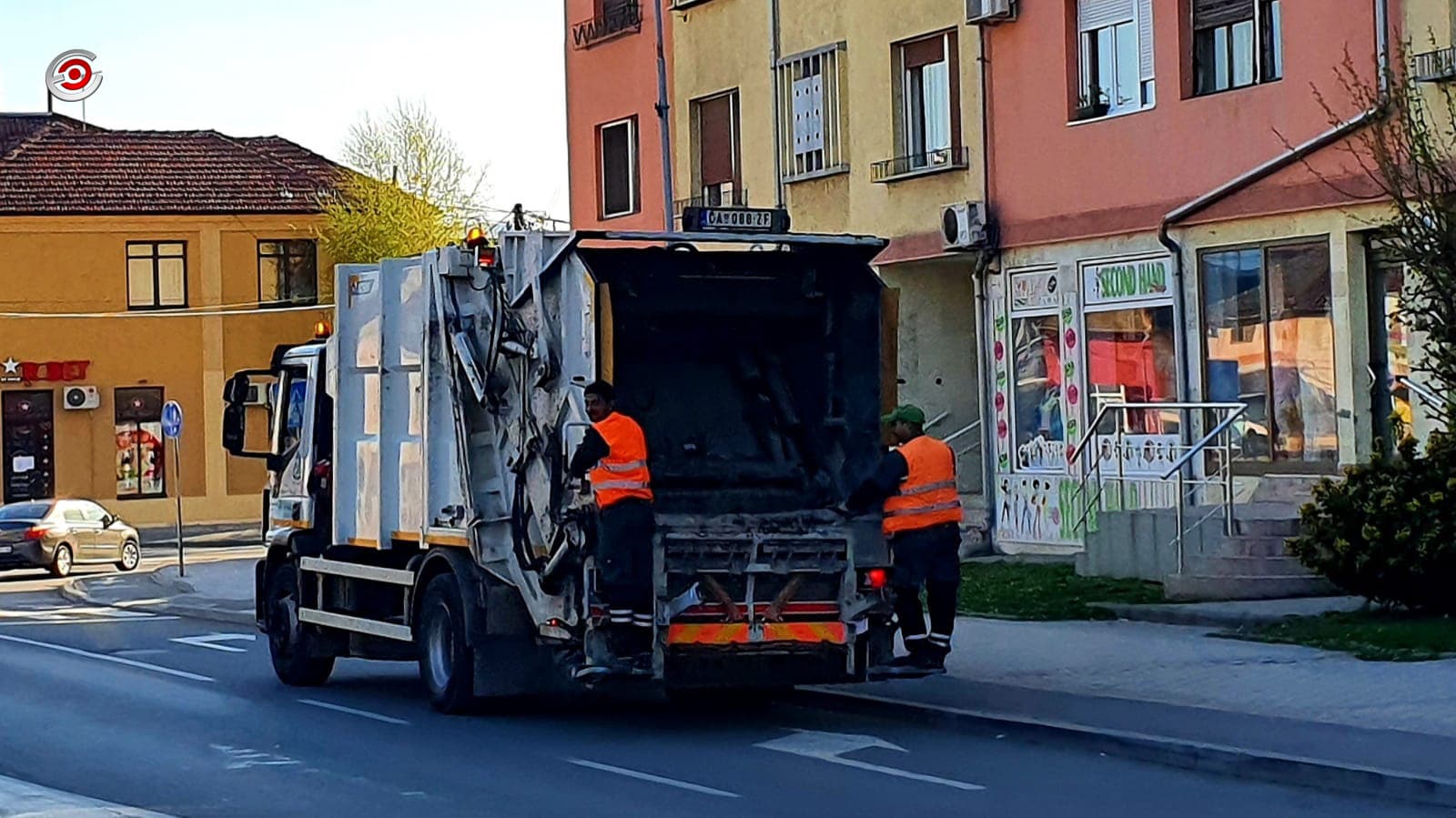 Pokažite solidarnost sa radnicima "Čistoće": Radimo nesmanjenim intenzitetom