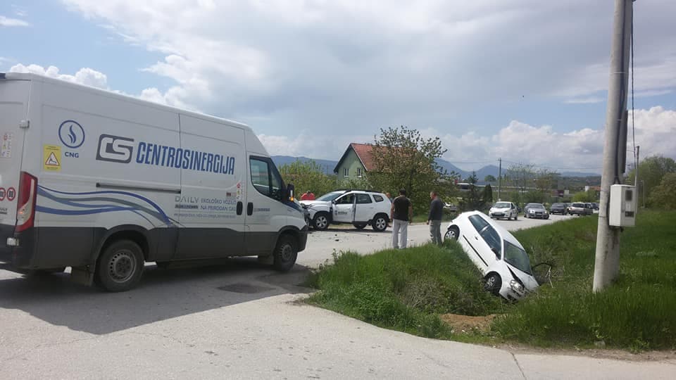 REPORTERI U EPICENTRU pred 1. maj: Saobraćajne nezgode i strašne gužve (FOTO)
