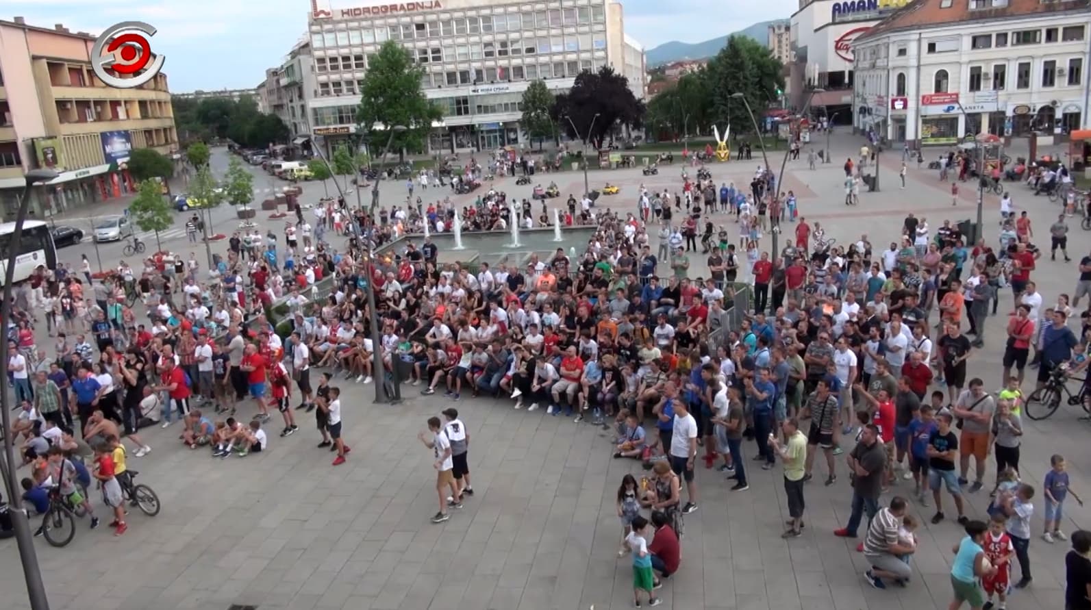 Proslava na Gradskom trgu u Čačku povodom ulaska Borca u ABA 1 ligu