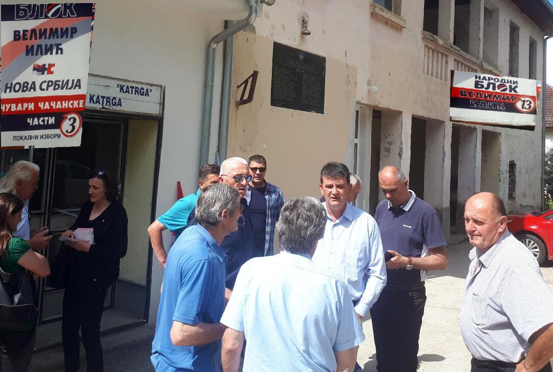 Nova Srbija: Režimski huligani pokušali da ometaju predizborni skup u Katrzi