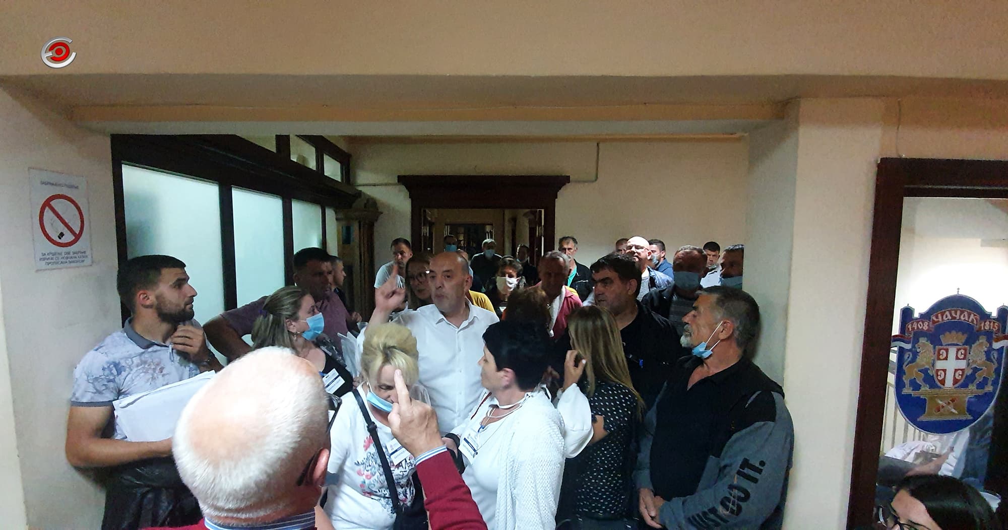 HAOS U GIK Čačak: Zašto se izborni materijal sa biračkih mesta nosi kući?