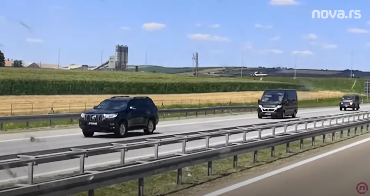 Velike policijske snage kreću se ka Beogradu, krenuli i građani