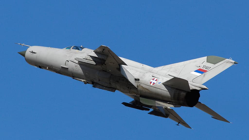 Srušio se "mig 21": Poginula oba pilota, povređen meštanin sela Brasina
