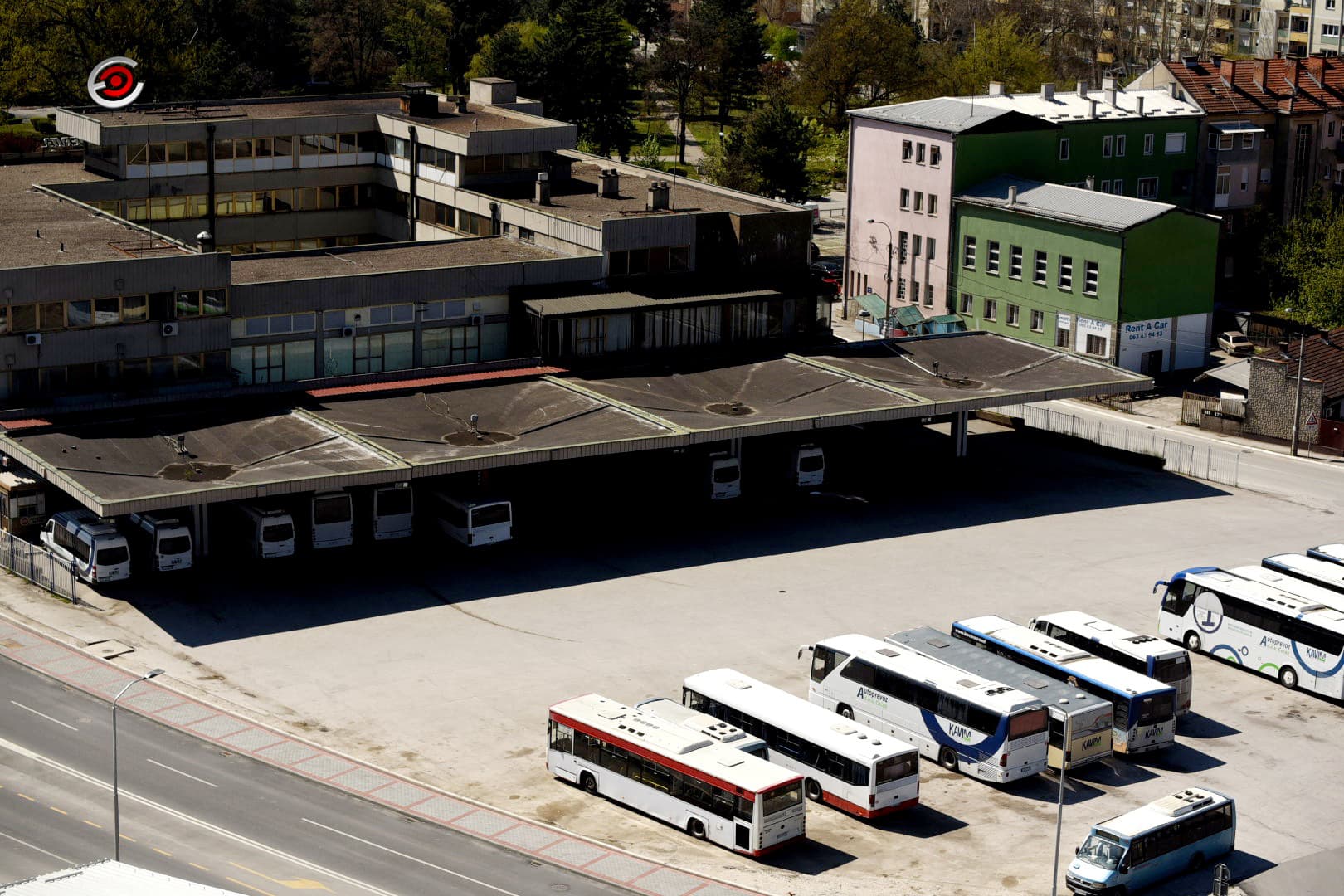 Vučić: Prevoznicima u drumskom saobraćaju 600 evra po autobusu