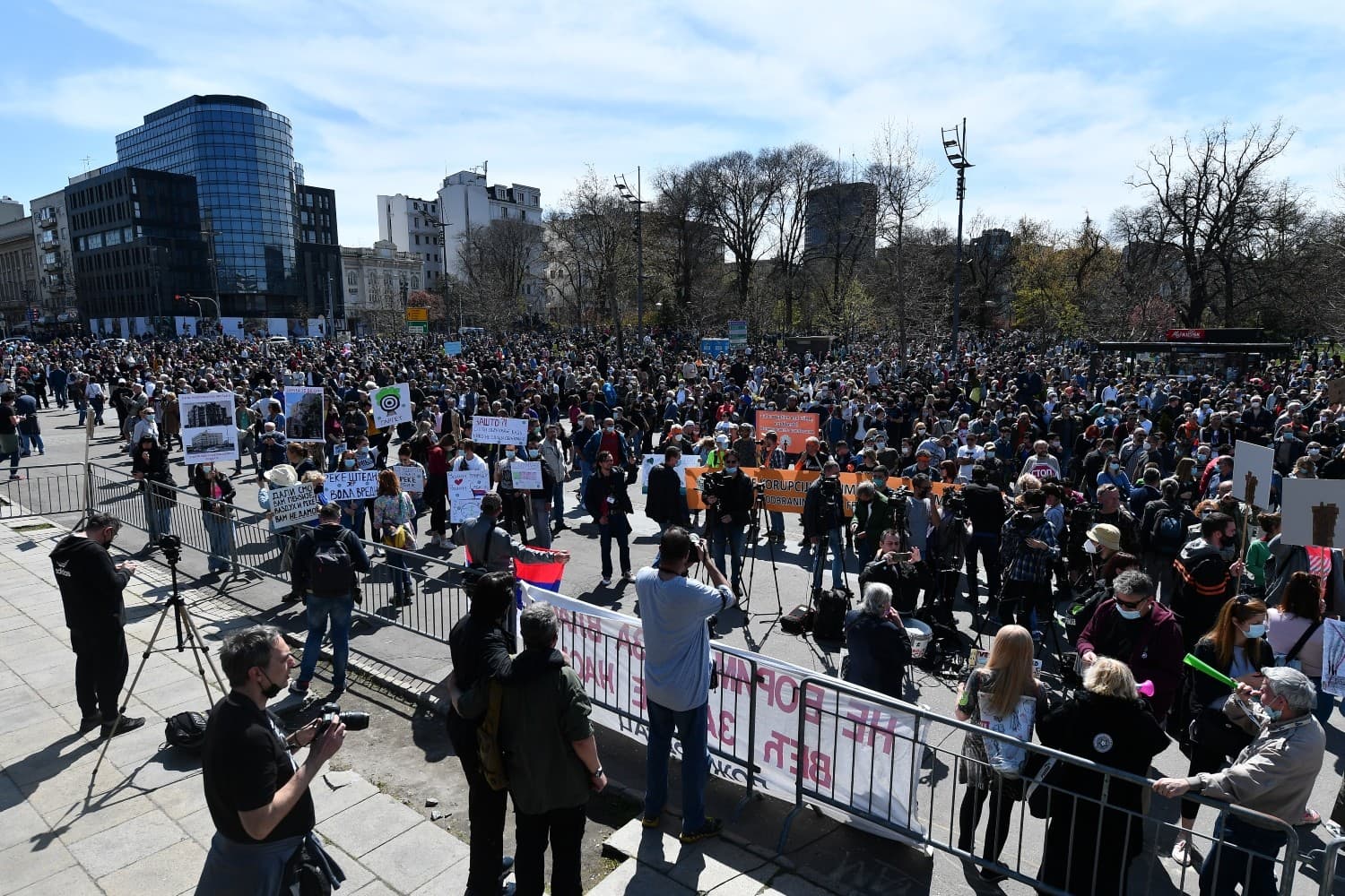 "Ekološki ustanak" završen protestnom šetnjom: Borba za ekološki patriotizam