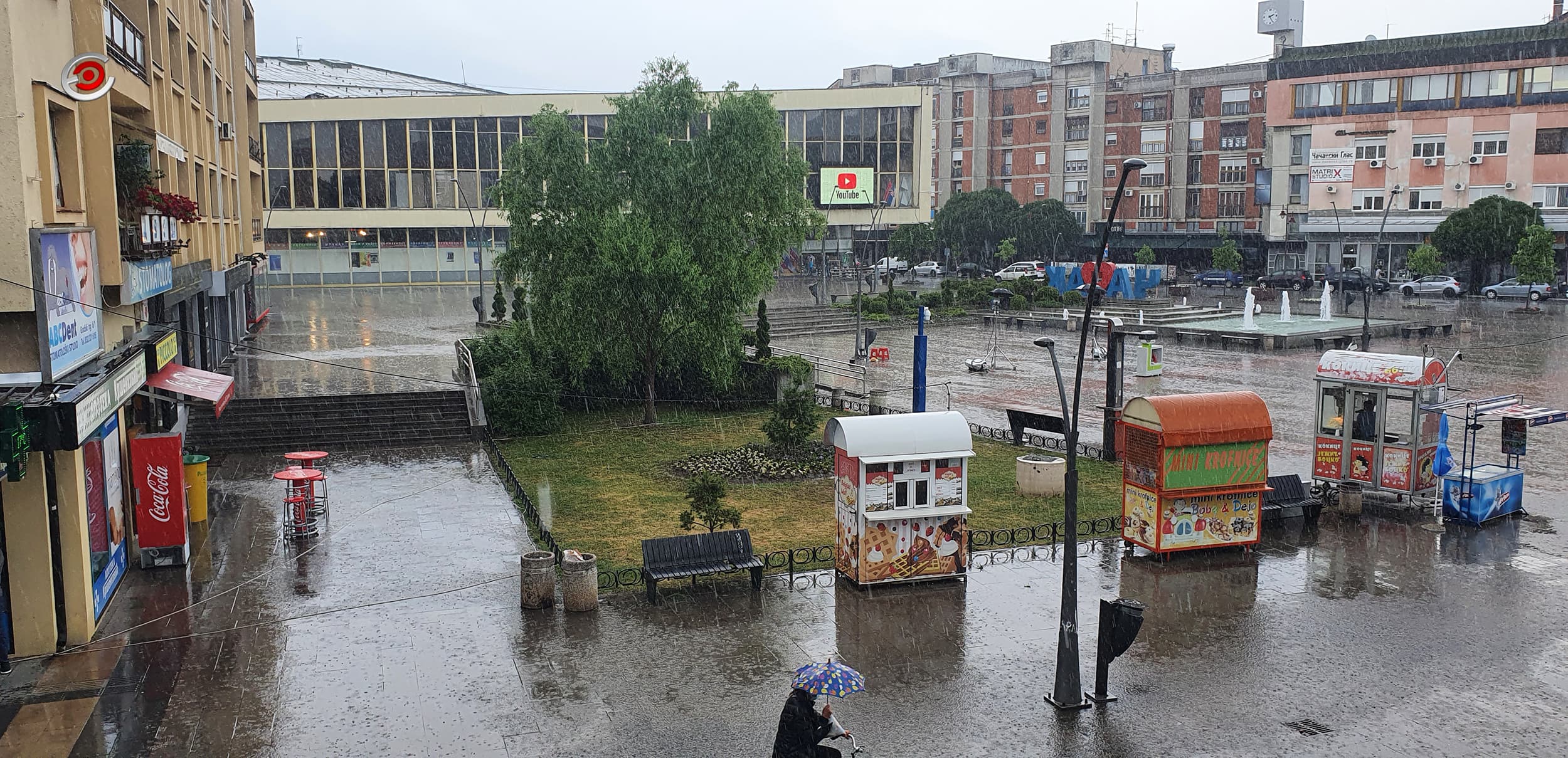 Jako nevreme pogodilo Čačak, jedan broj korisnika na seoskom i gradskom području ostao bez struje i interneta