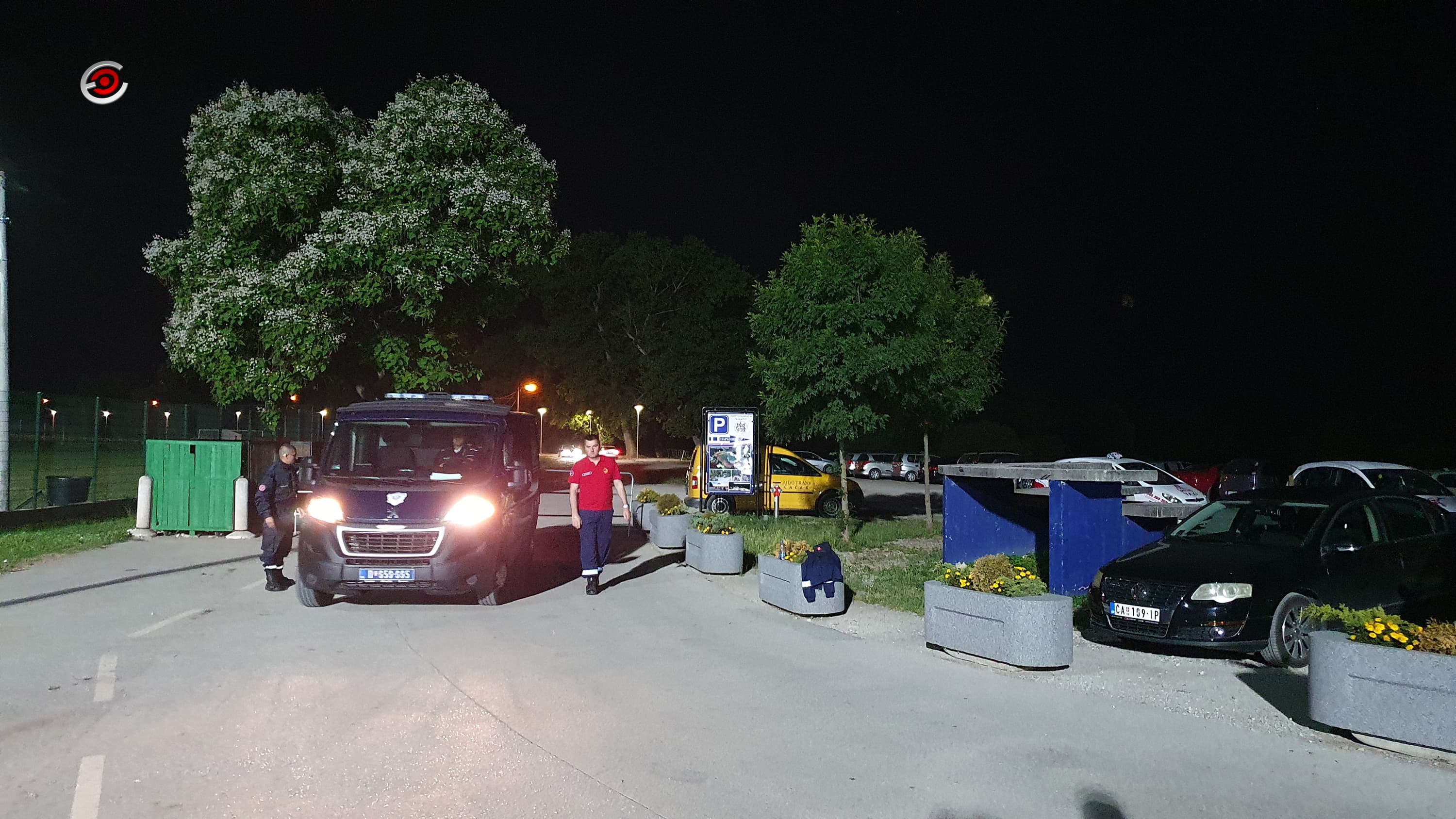 NAJNOVIJA VEST: Nema nastradalih, nekoliko osoba sa lakšim telesnim povredama (FOTO)