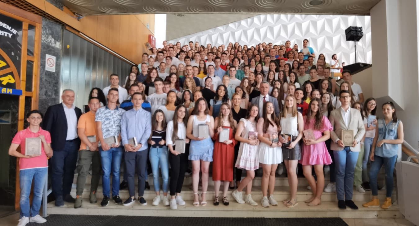 SVEČANOST ZA VUKOVCE: 207 razloga da budemo ponosni na njih!