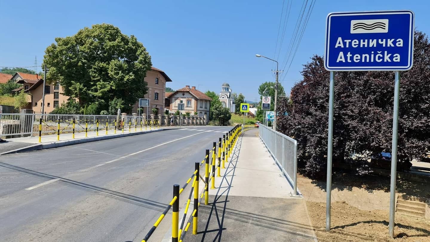 Završena rekonstrukcija mosta u Atenici, u toku radovi na izgradnji parka