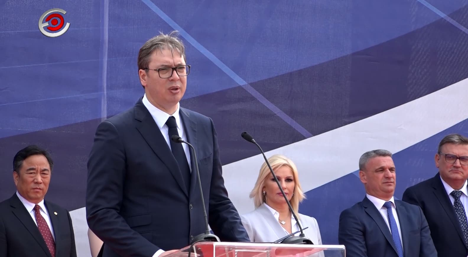 Vučić: Penzionerima 20.000 dinara u februaru, najkasnije početkom marta