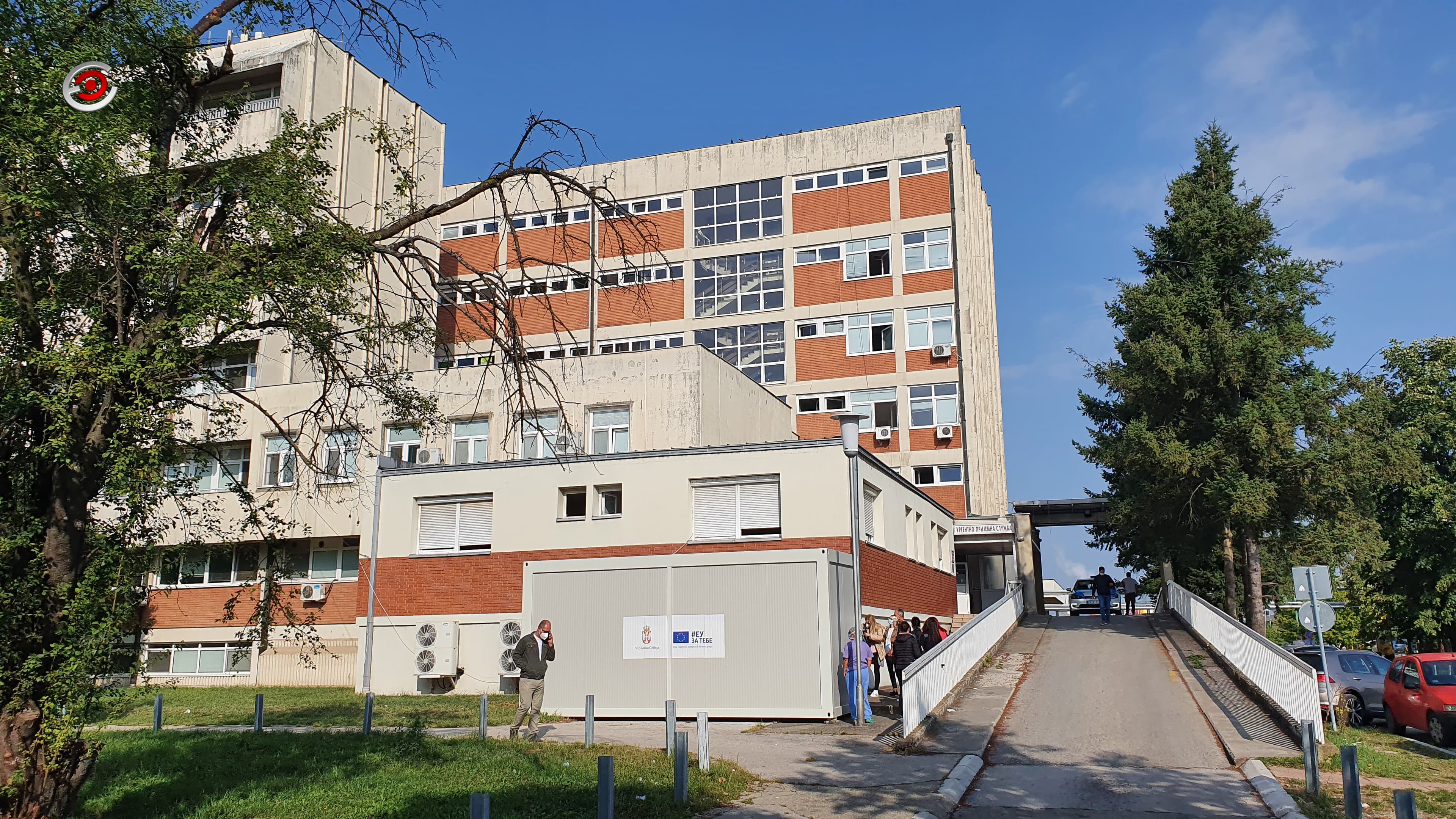 Tri smrtna slučaja na kovid odeljenjima u poslednja 24 sata, 178 hospitalizovanih