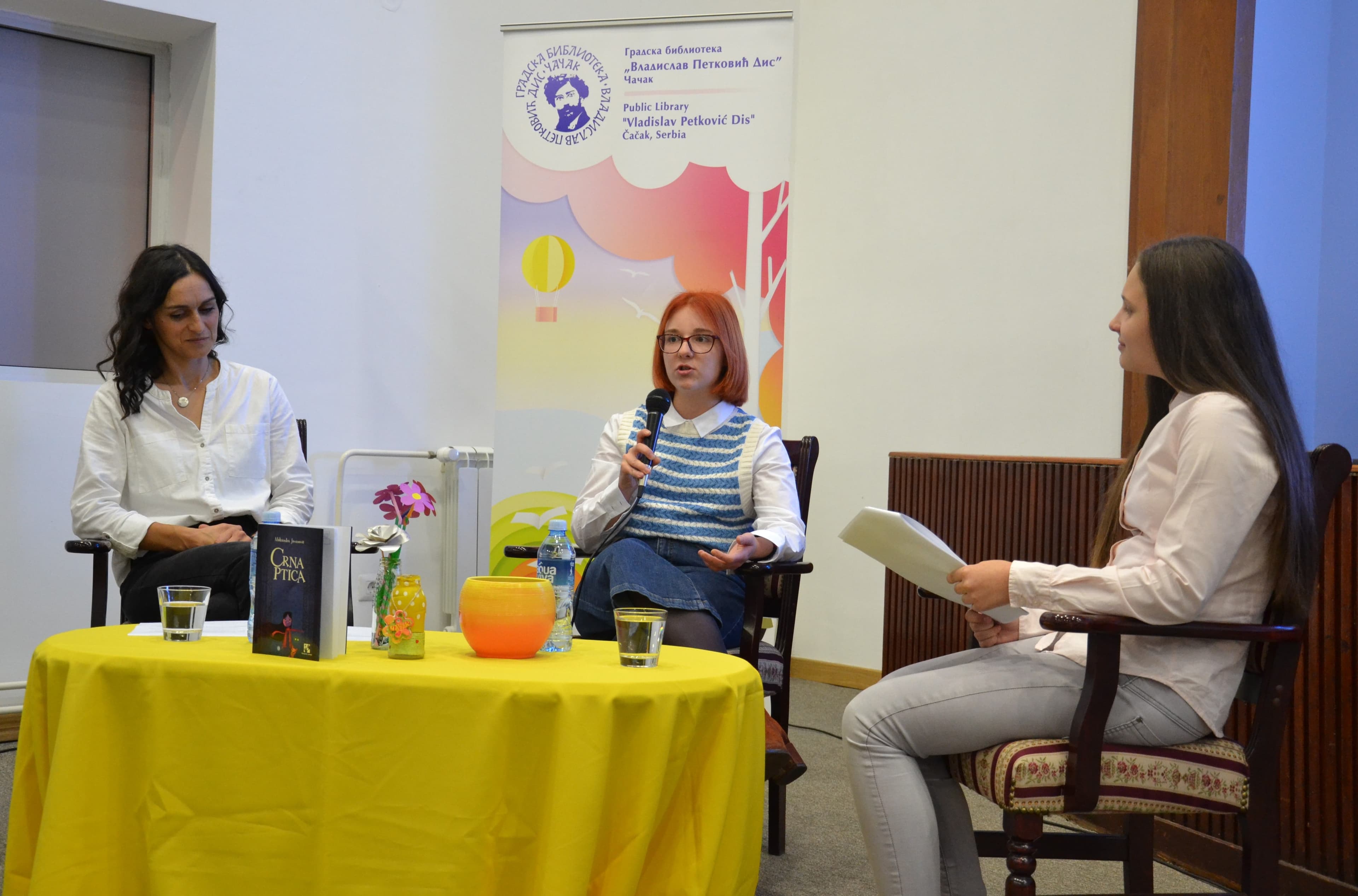 Promocija romana "Crna ptica": S ljubavlju i verom u decu i mlade