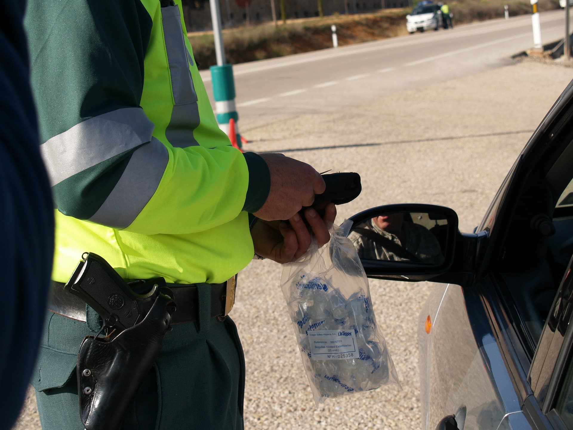 Priveden vozač kamiona pod dejstvom alkohola, drugi vozač odbio da se podvrgne alkotestu