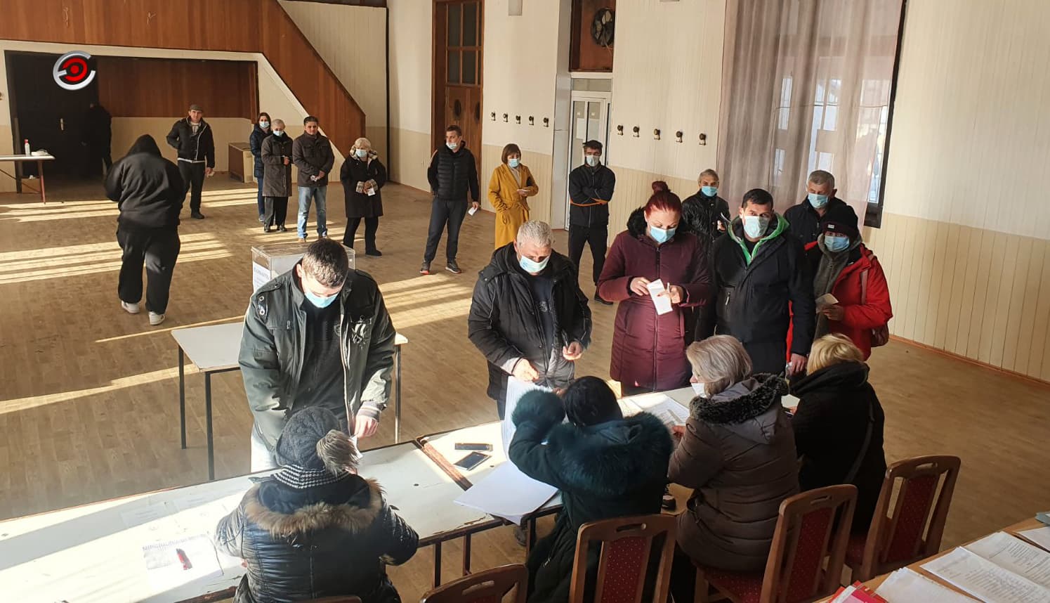 CRTA: Izlaznost na referendumu 29,6 odsto, građani glasali "ZA" ustavne izmene