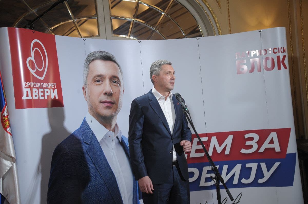 Boško Obradović krenuo u predsedničku kampanju: Srcem za Srbiju!