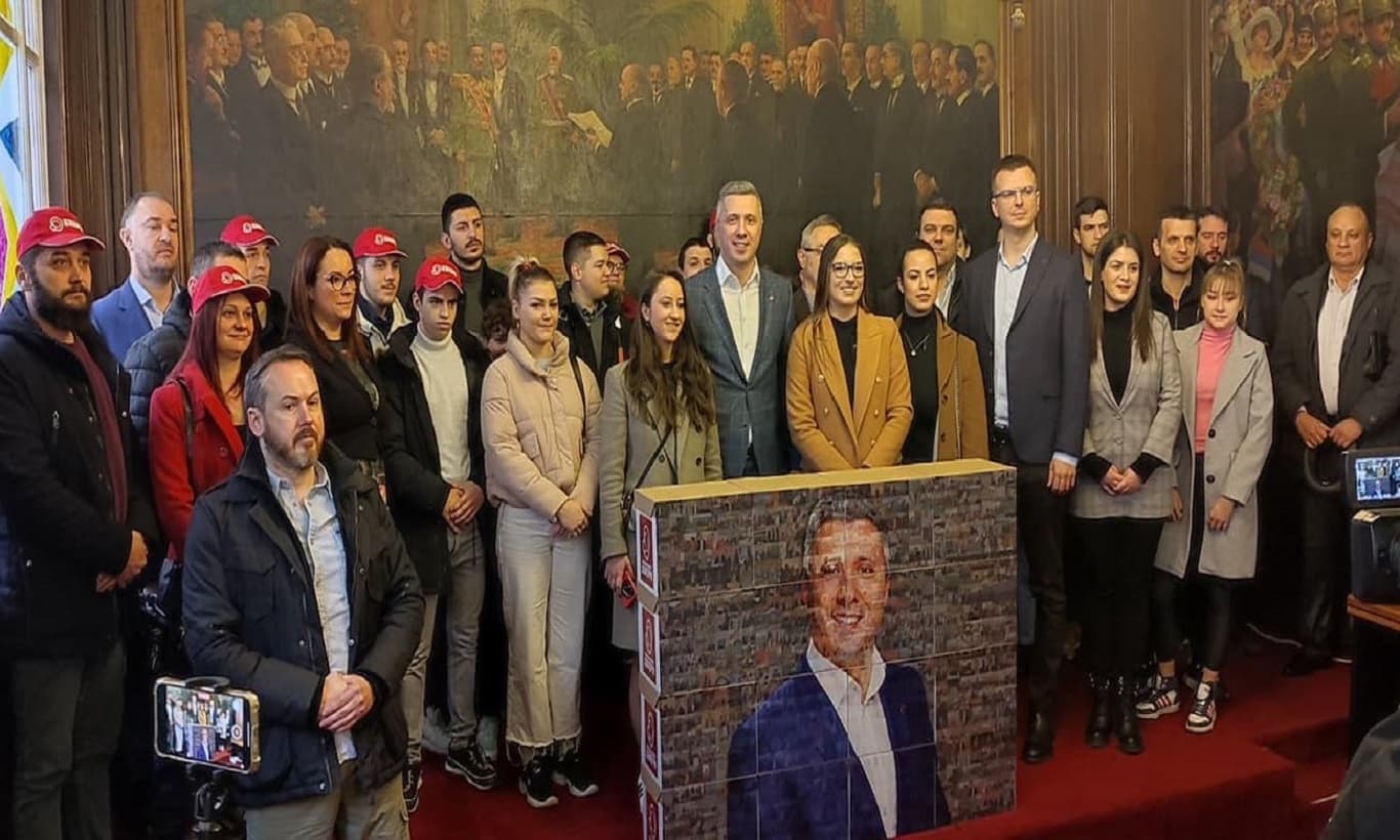 Boško Obradović: Kandidaturu posvećujem mladima