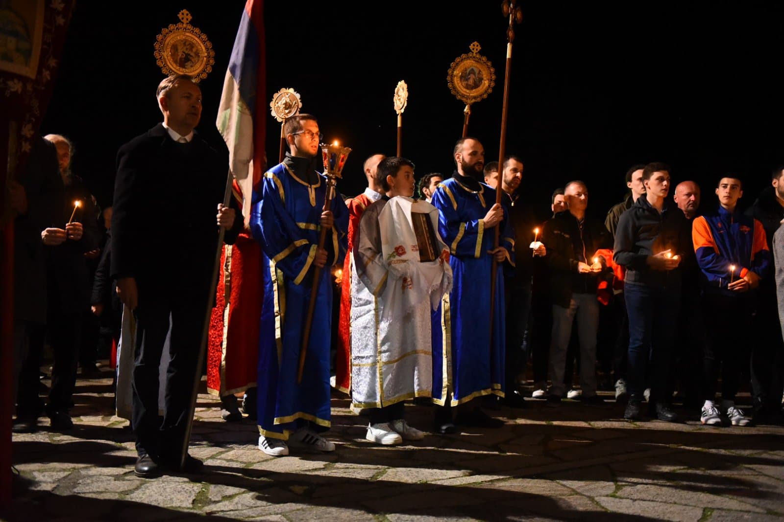 Danas je Vaskrs, najveći hrišćanski praznik - Hristos vaskrse! (FOTO)