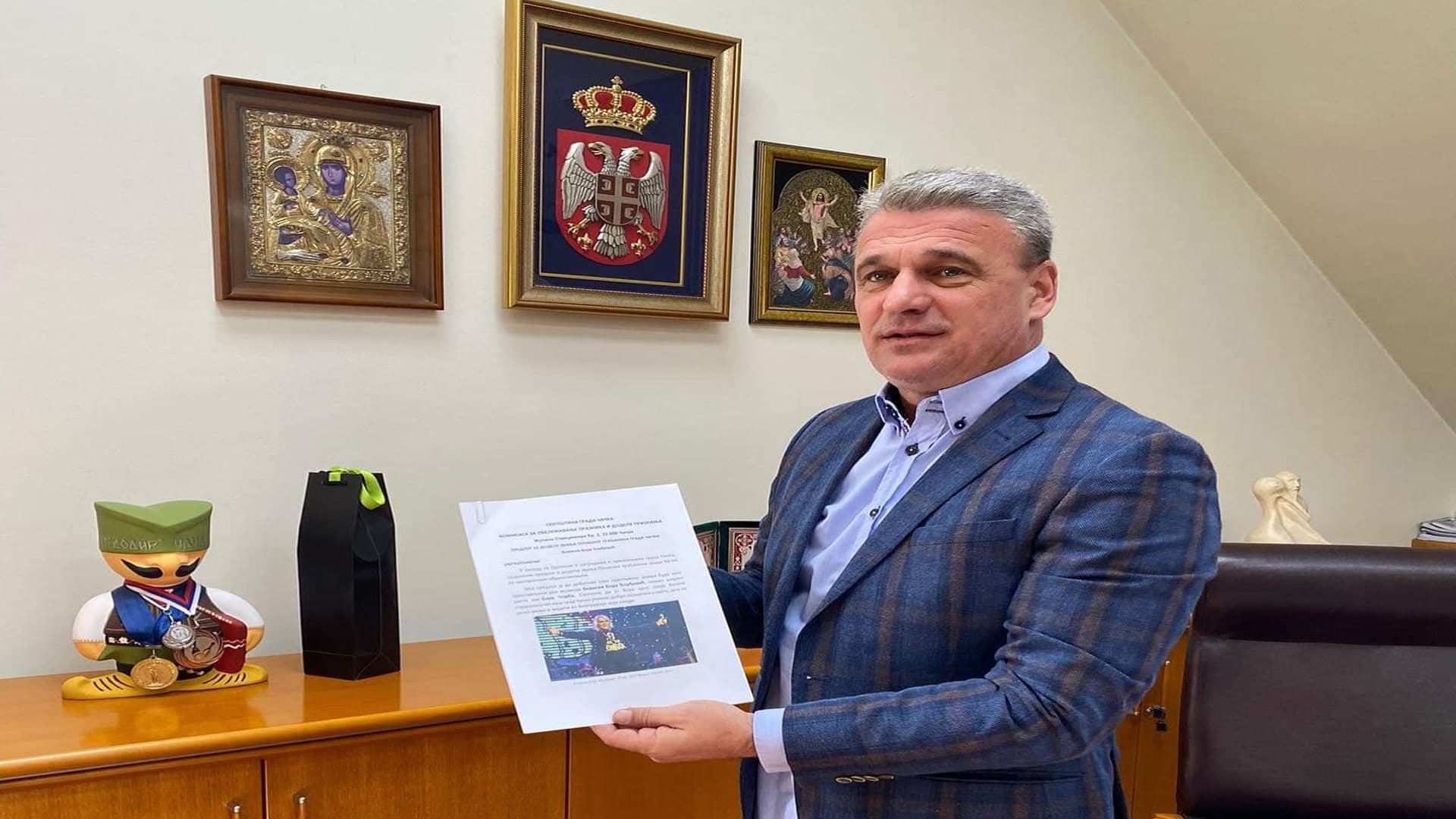Gradonačelnik Todorović predložio Boru čorđevića za Počasnog građanina Čačka