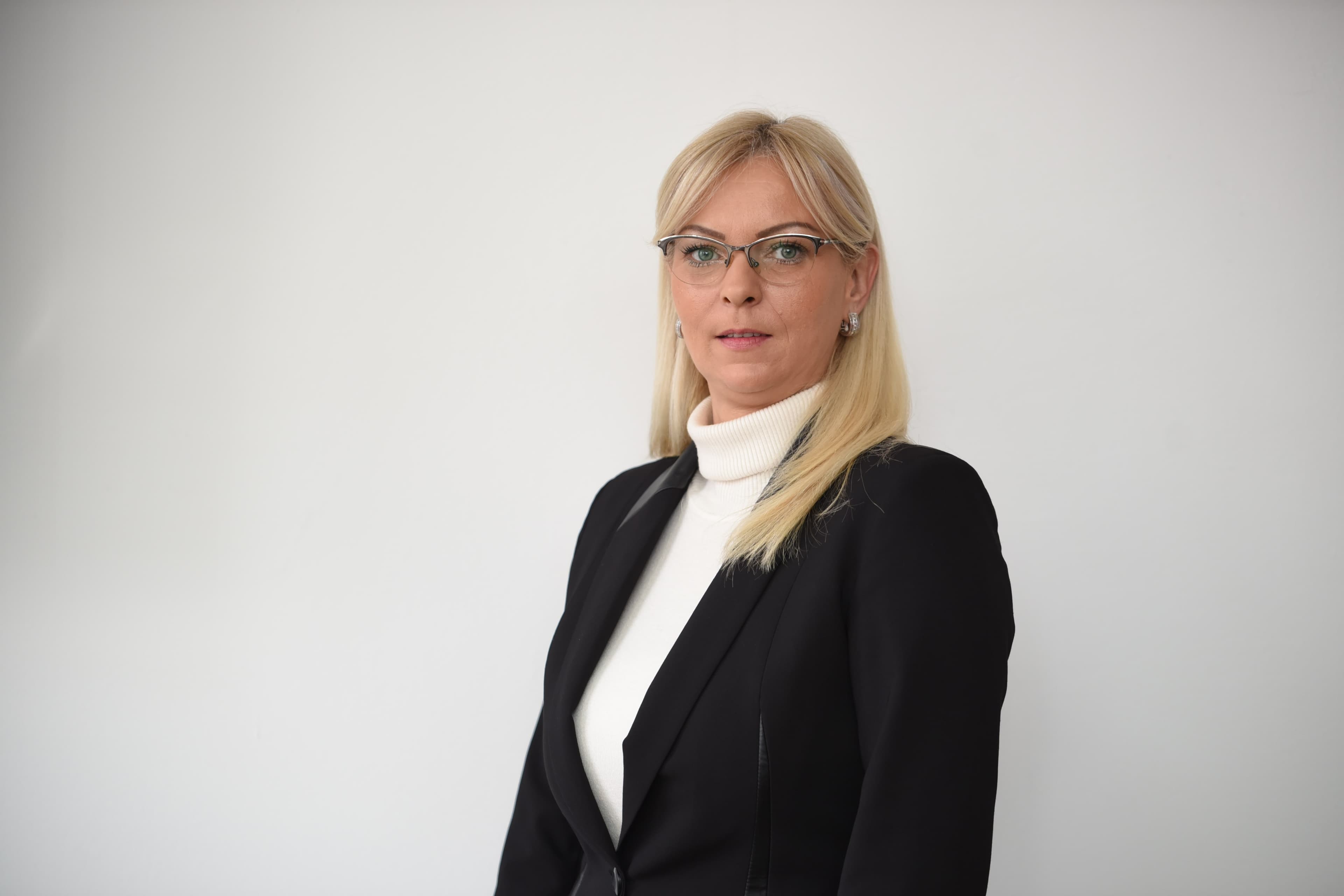 Marija Ćumurović: Pomoć samohranim roditeljima - prioritet Dveri