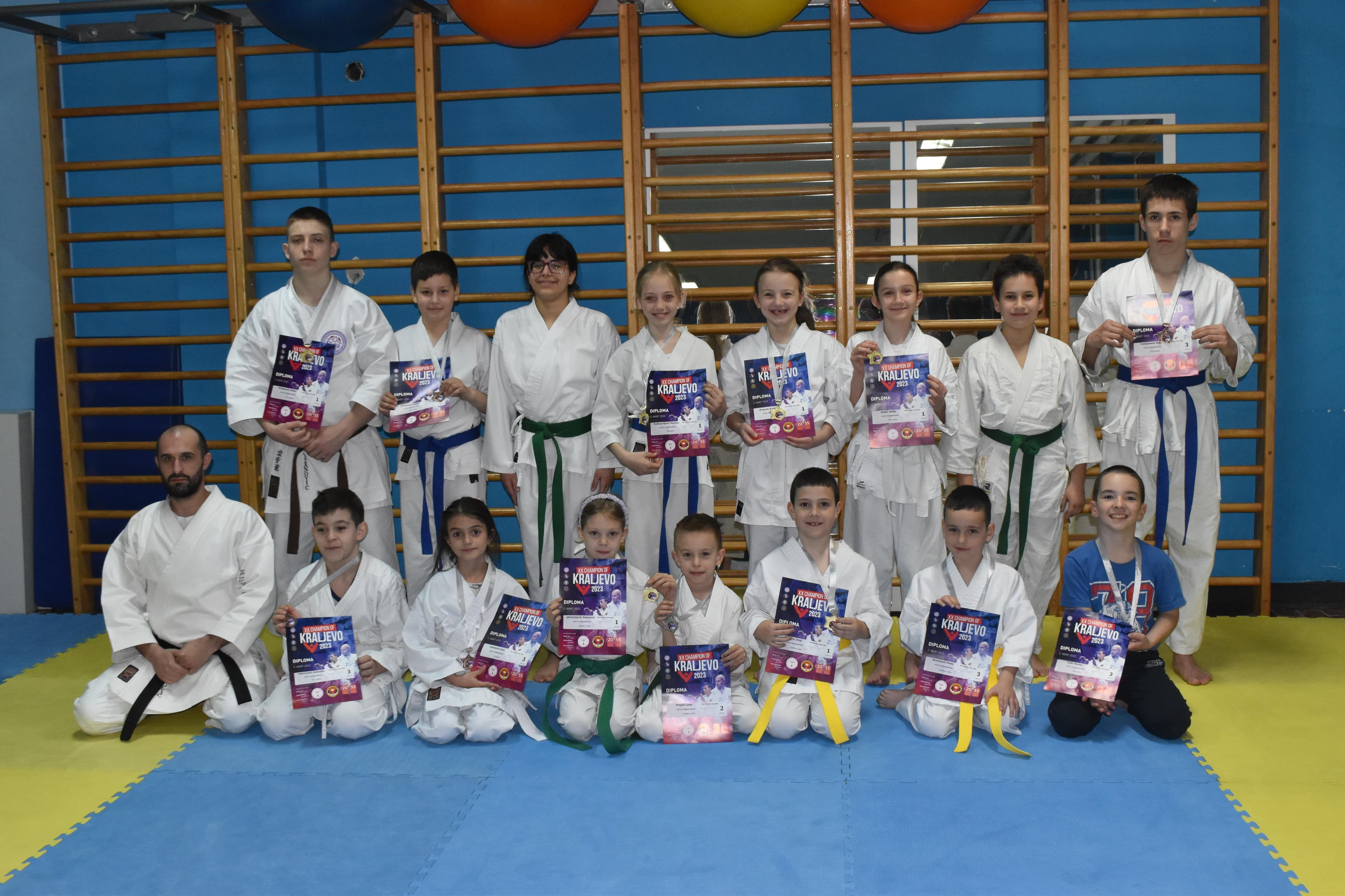 Karate Centar DBA na takmičenju u Kraljevu osvojio 13 medalja